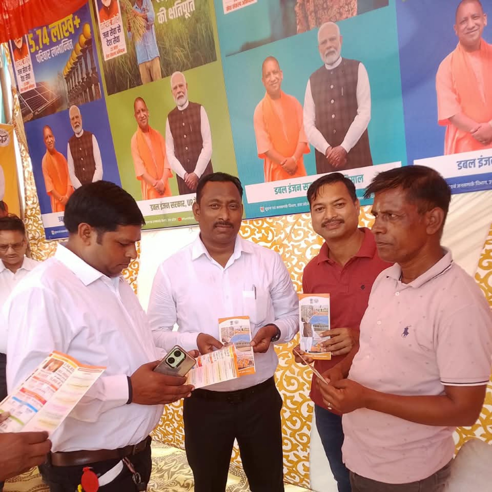 सेवा संकल्प अभियान के अंतर्गत दाऊजी मेला परिसर में लगी प्रदर्शनी बनी जन-जागरूकता का केंद्र