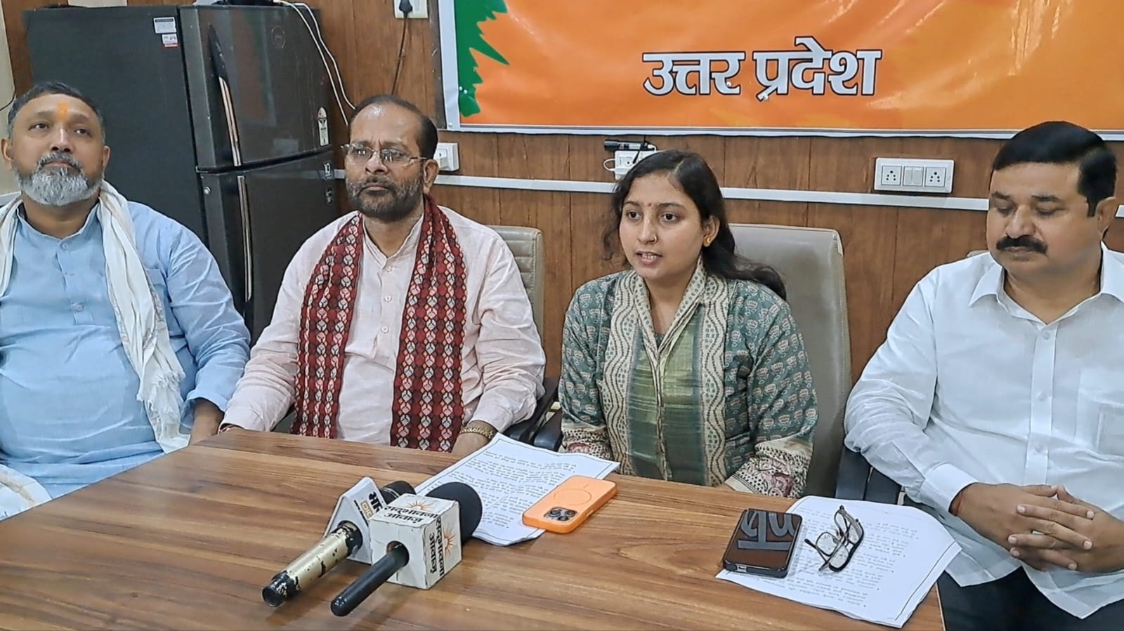 निर्वाचन आयोग पर निराधार आरोप लगाने के बजाय तथ्य और प्रमाण सामने रखे विपक्ष : डॉ. आरती तिवारी।