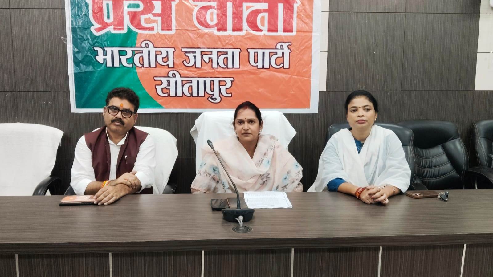 हार की खीझ में लोकतंत्र को कठघरे में खड़ा कर रही कांग्रेस