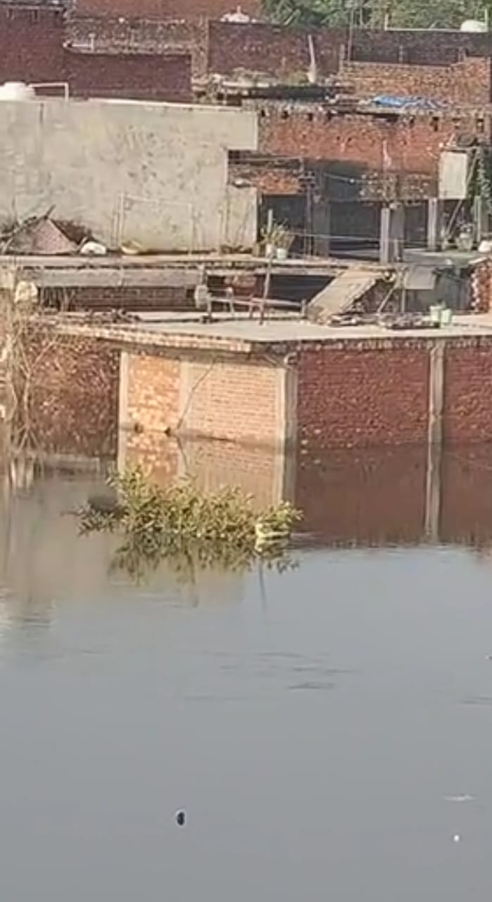 सरायन का रौद्र रूप, खतरे के निशान से 90 सेमी ऊपर पहुंचा पानी