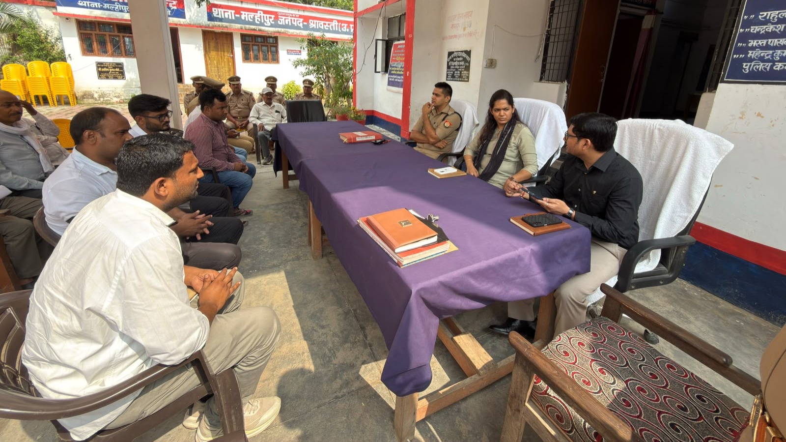 थाना समाधान दिवस पर डीएम व एसपी ने सुनी फरियाद