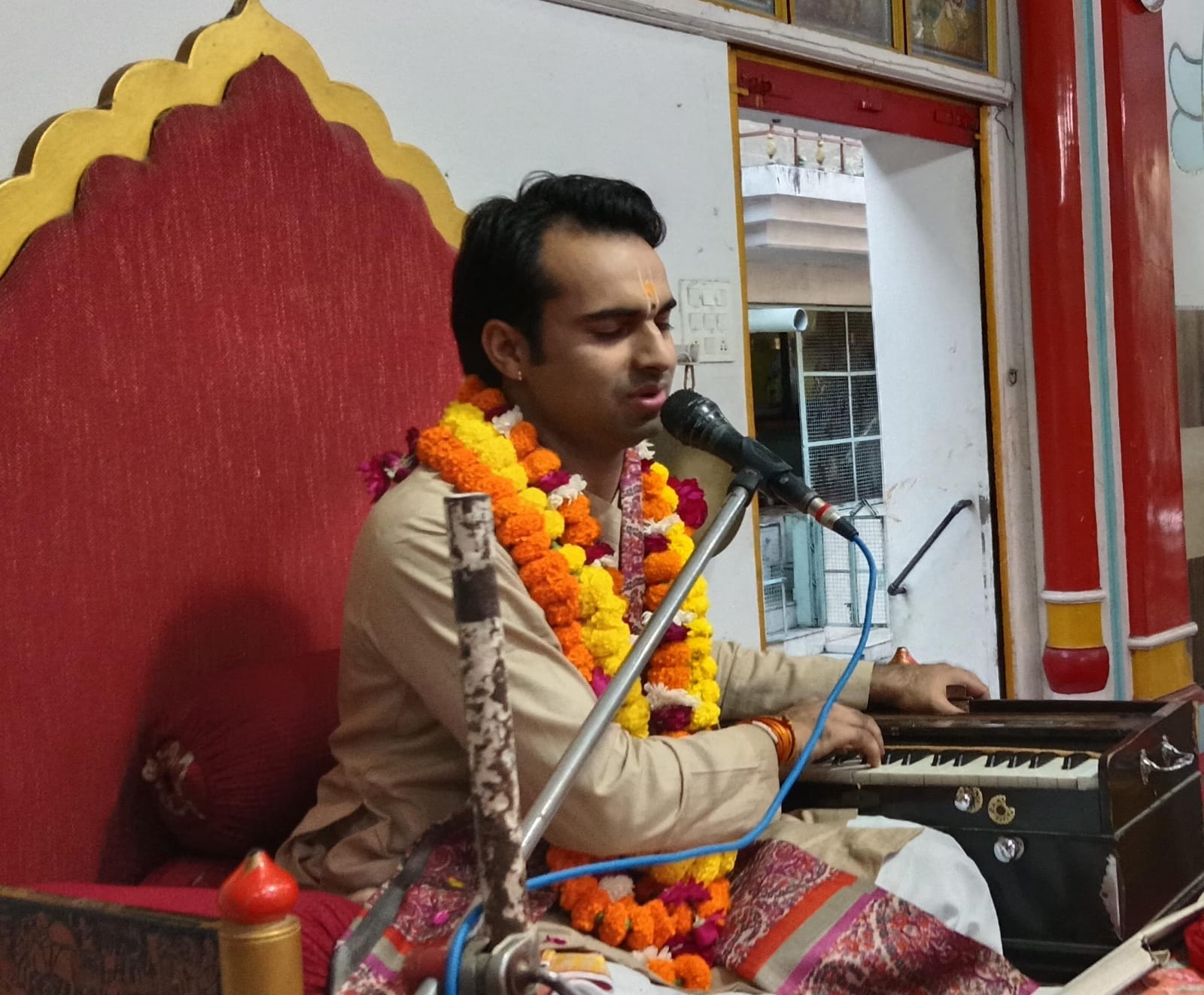 श्रीमद्भागवत कथा के श्रवण से होता है पापों का शमनः पं. माधव उपाध्याय