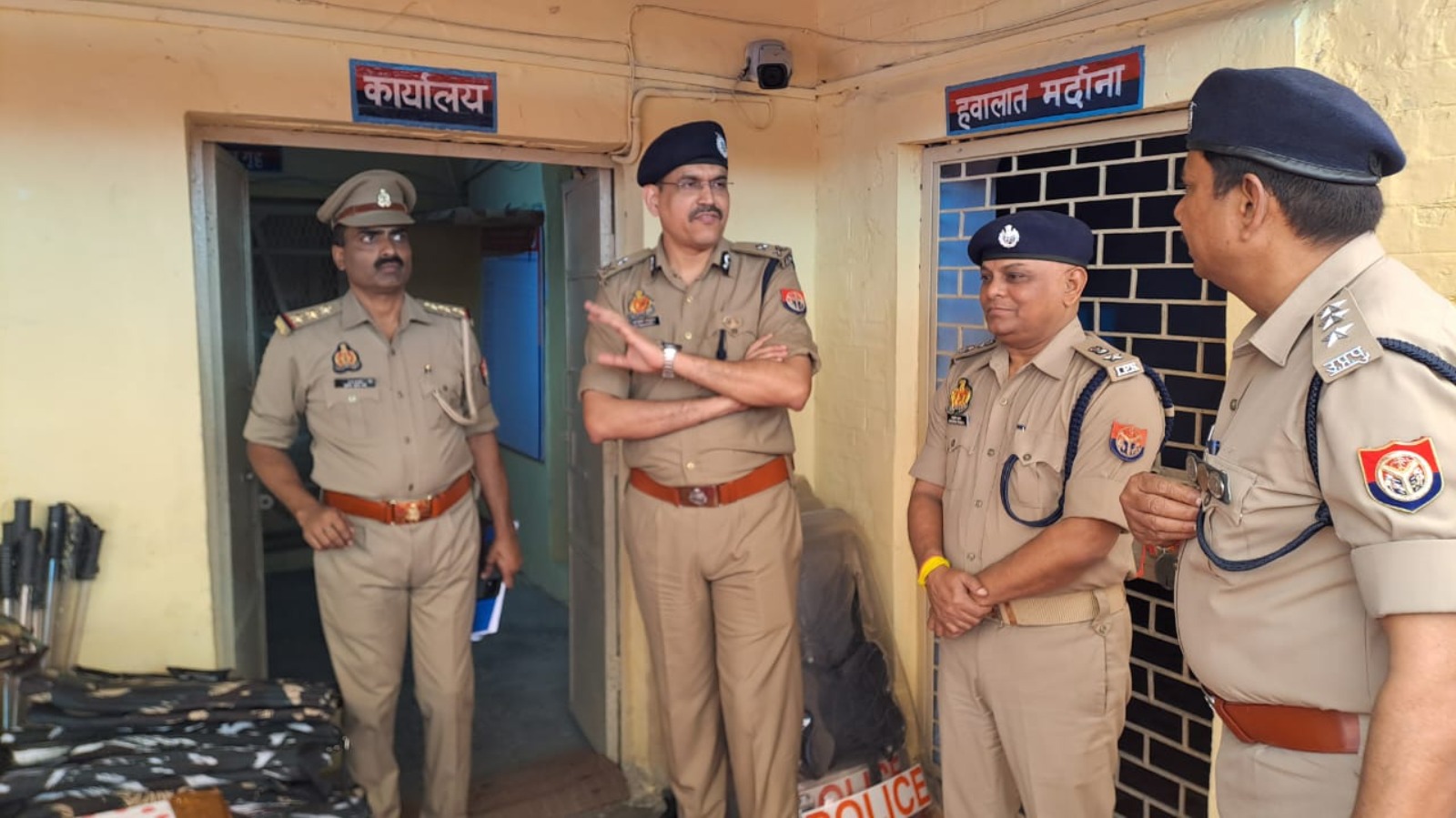 आईजी रेलवे ने किया जीआरपी बरेली जंक्शन का वार्षिक निरीक्षण, सुरक्षा व्यवस्था मजबूत करने के निर्देश