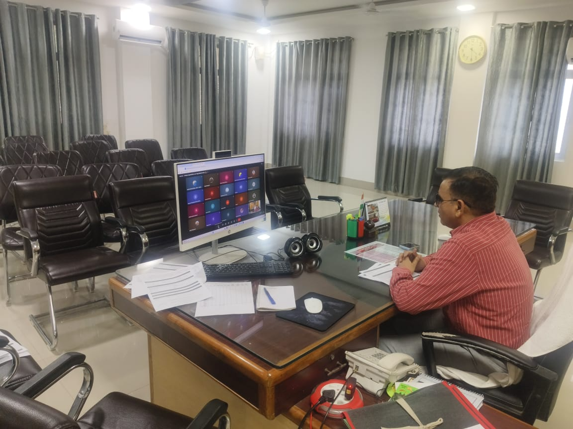 जनशिकायतों के निस्तारण में लापरवाही पर आयुक्त सख्त, 20 प्रतिशत से अधिक असंतुष्ट फीडबैक पर होगी कार्रवाई