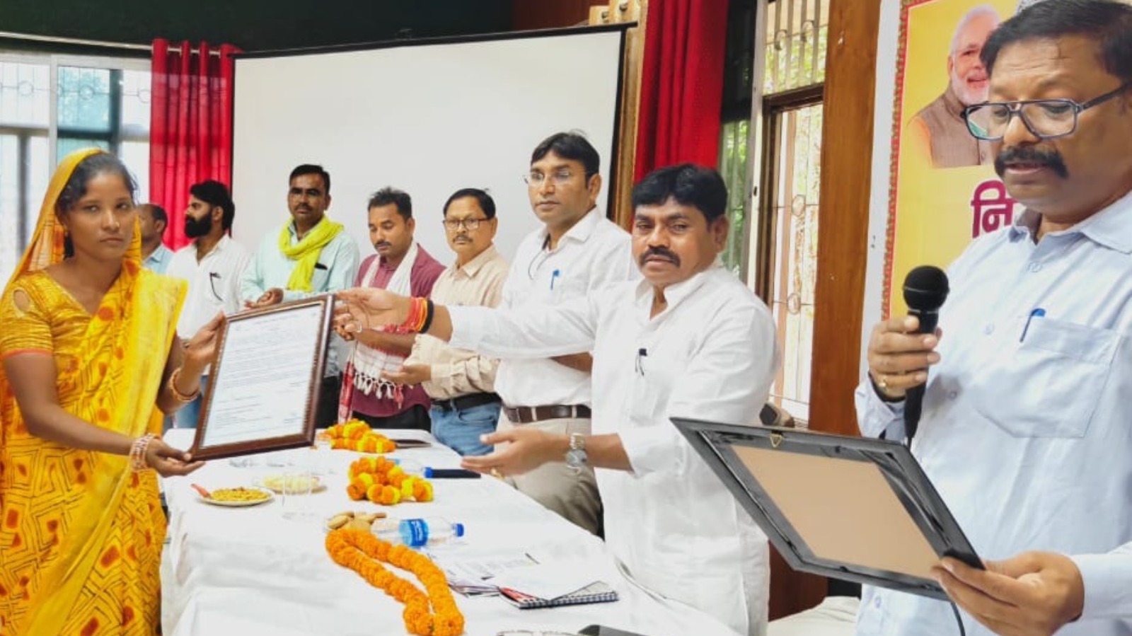 232 नवनियुक्त आंगनबाड़ी सहायिकाओं को मिला नियुक्ति पत्र