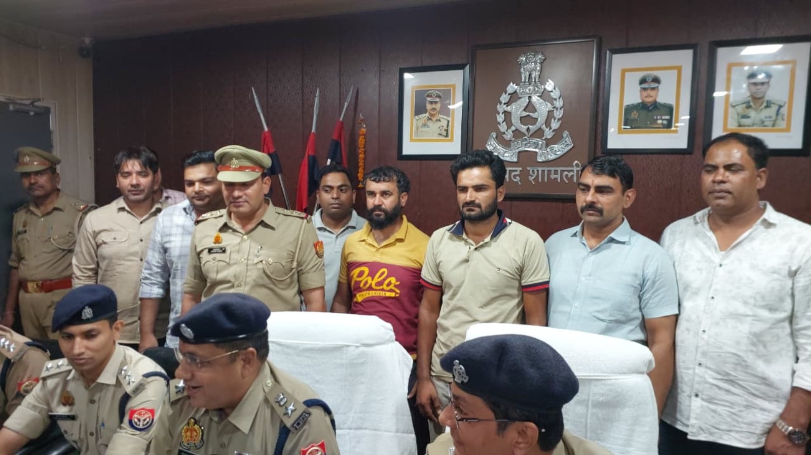बाल कटवाने को लेकर विवाद के बाद फायरिंग, दो भाइयों पर जानलेवा हमला; दोनों आरोपी गिरफ्तार