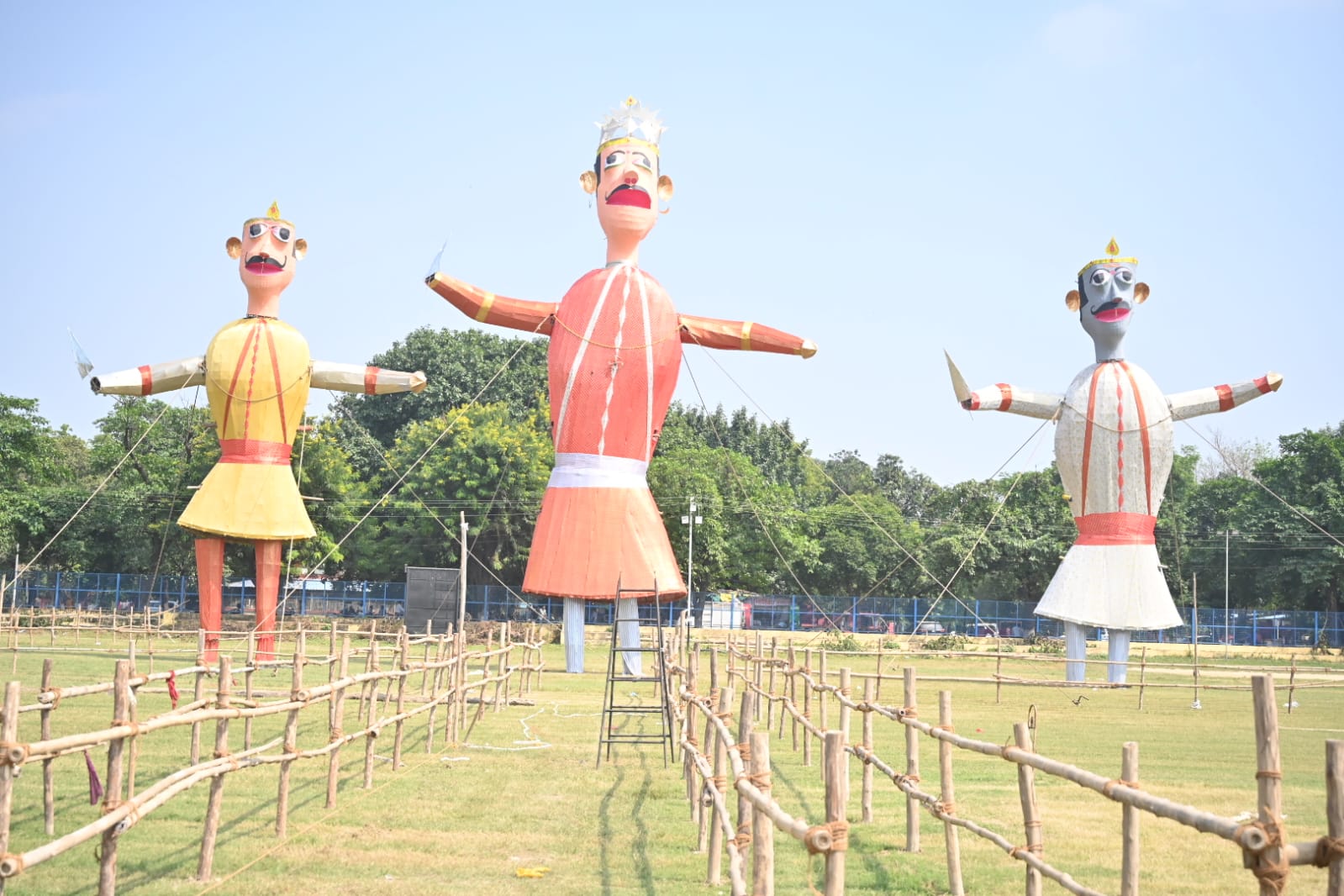 विजयादशमी पर बरेका में विशेष सुरक्षा व्यवस्था, दोपहर 2 बजे से रावण दहन तक सभी प्रवेश द्वार रहेंगे बंद