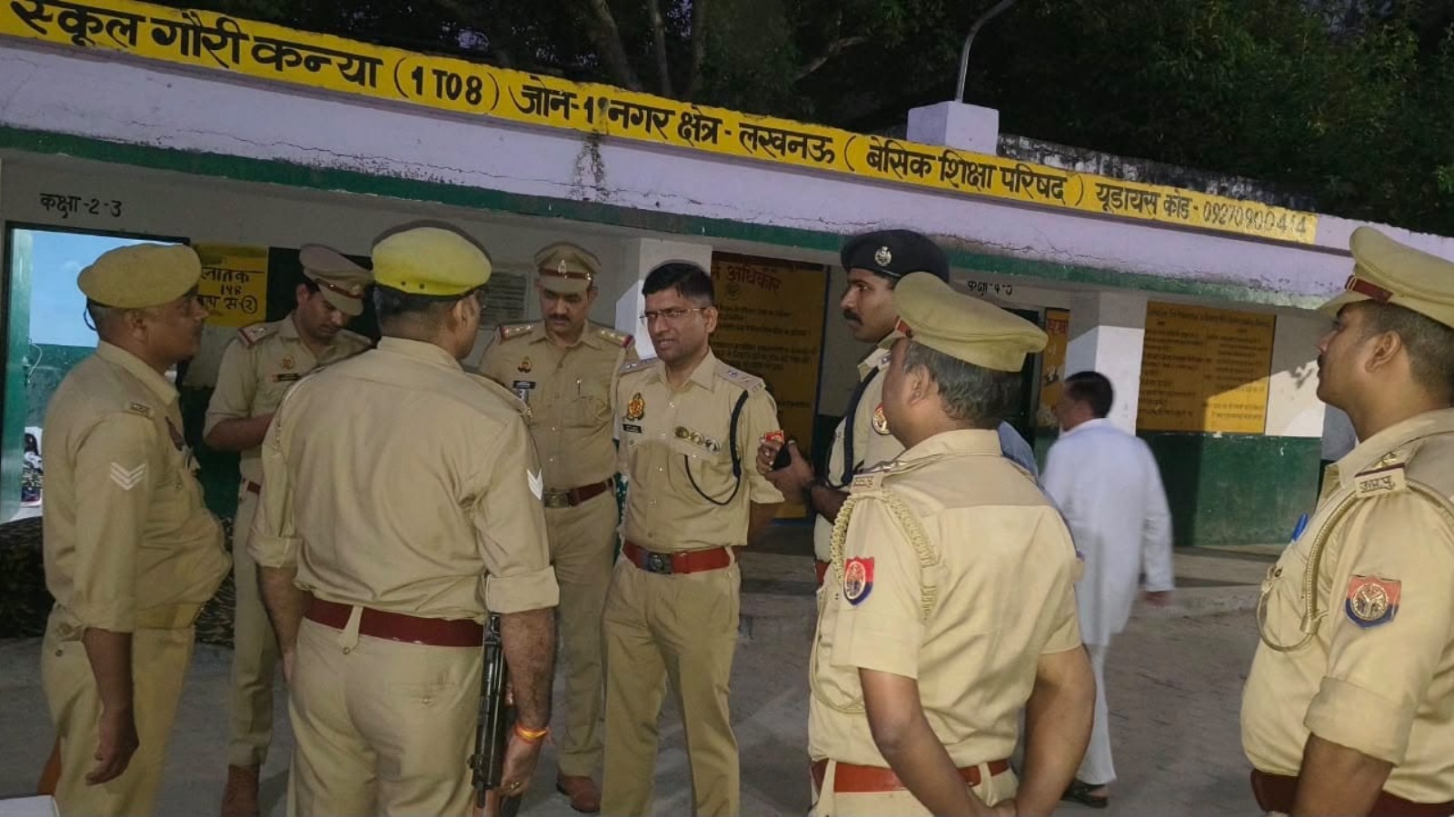 एमएलसी चुनाव को लेकर पुलिस अलर्ट, डीसीपी ने जांचे सुरक्षा इंतजाम
