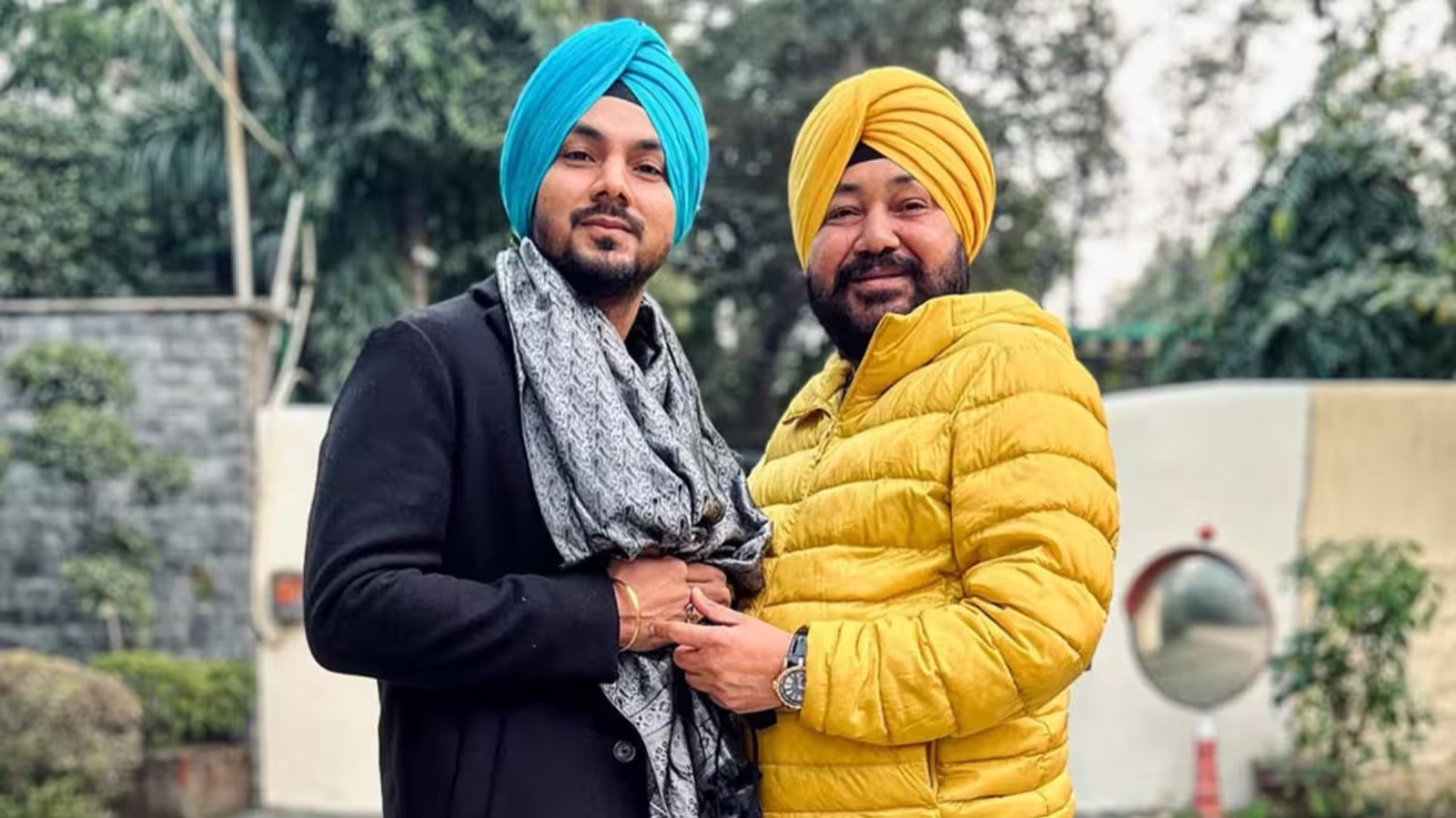 Daler Mehndi Controversy: दलेर मेहंदी के विवाद पर बेटे गुरदीप ने तोड़ी चुप्पी, चाचा मीका सिंह को कहा शुक्रिया