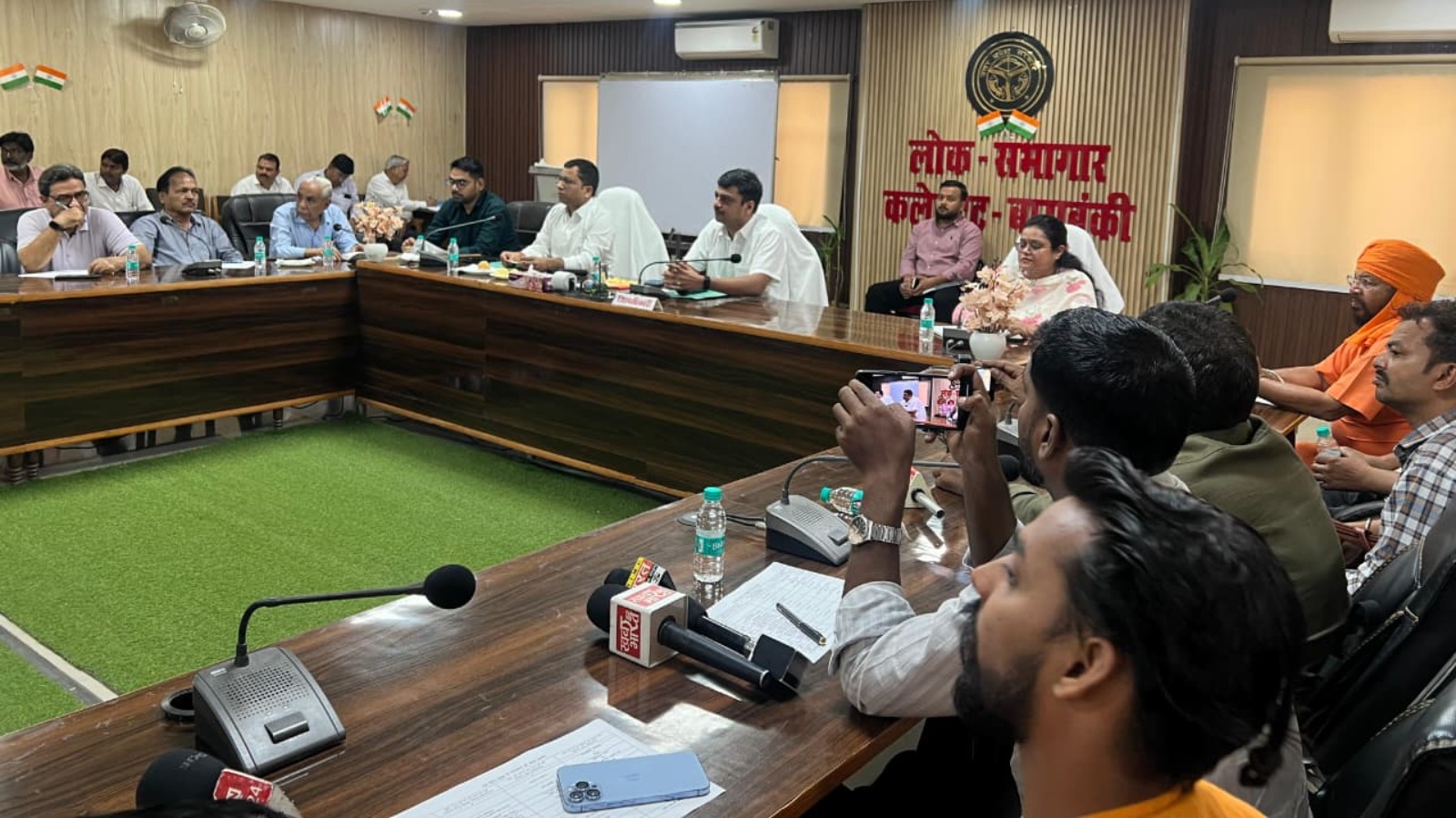 आस्था, अदब और भाईचारे का संदेश देगा देवा मेला, डीएम ने प्रेस कॉन्फ्रेंस में दी जानकारी