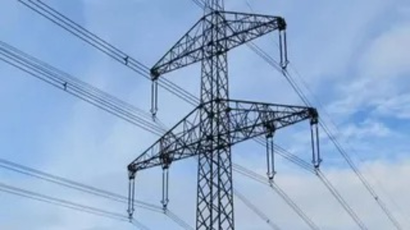11,000 वोल्ट लाइन की चपेट में आया मासूम