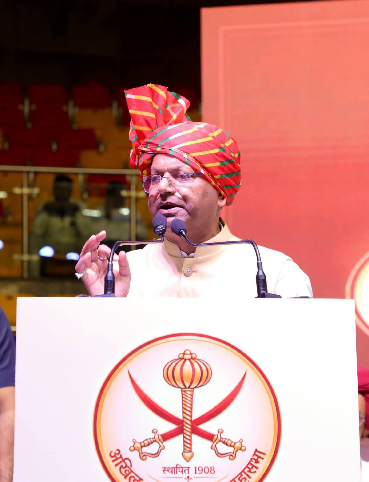 हमें बांटने का काम किया जाएगा, लेकिन हमें बंटना नहीं है: पंकज चौधरी