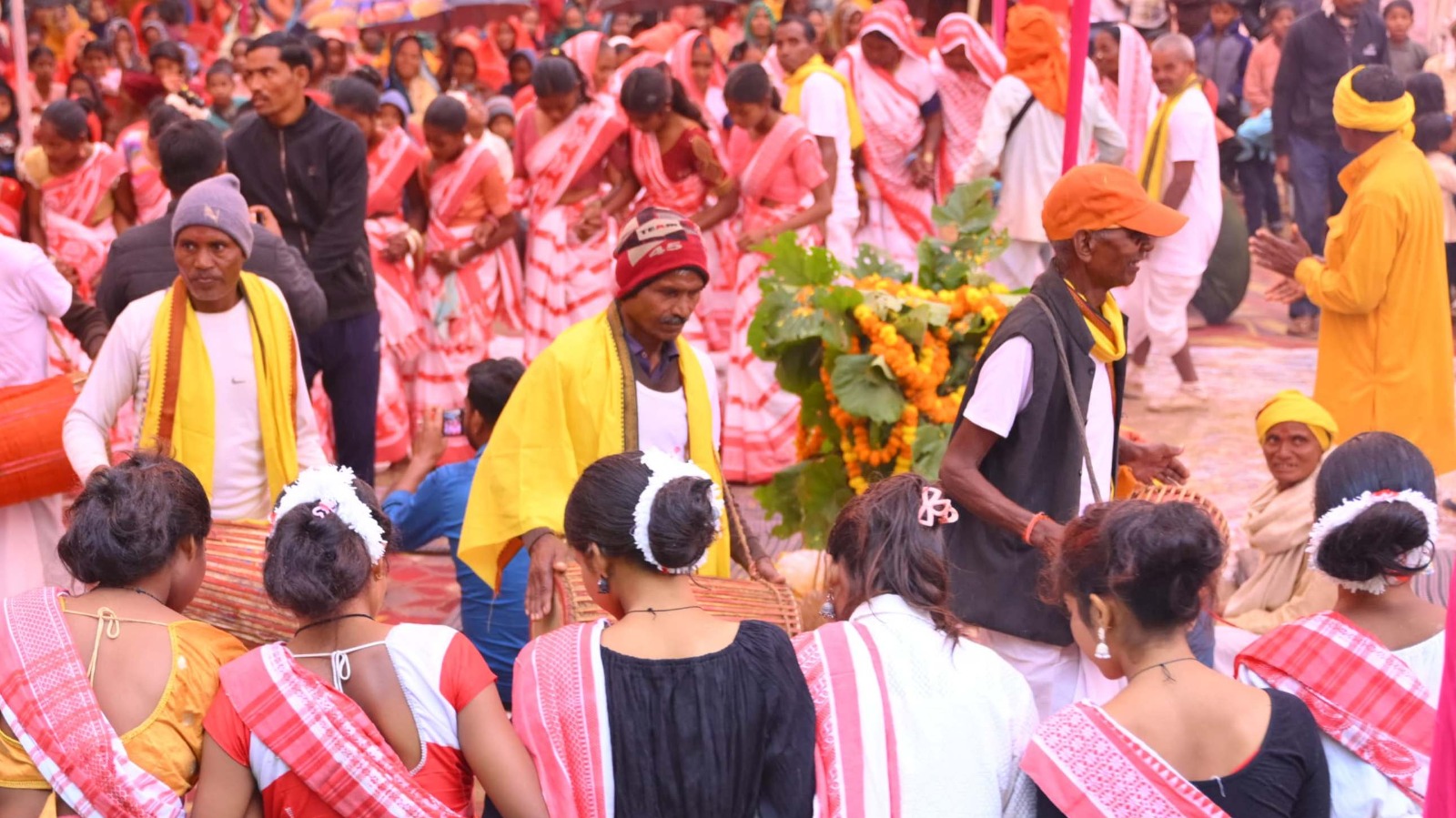 डॉ. कार्तिक उरांव की जन्म शताब्दी पर दिखी जनजातीय संस्कृति की झलक