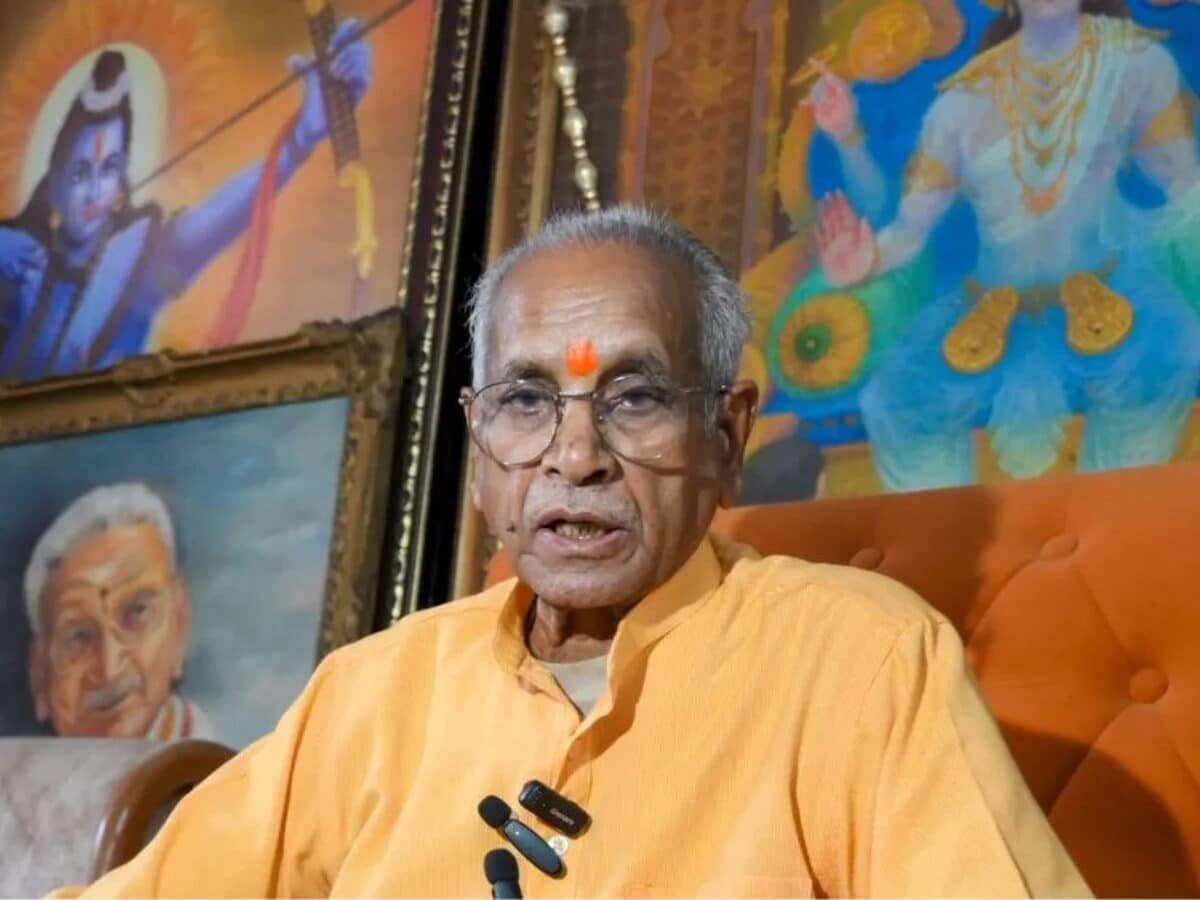 राम मंदिर ध्वज डिजाइनर का बड़ा आरोप: ‘चंपत राय का व्यवहार ठीक नहीं था, श्रद्धालुओं को कराते थे इंतजार’
