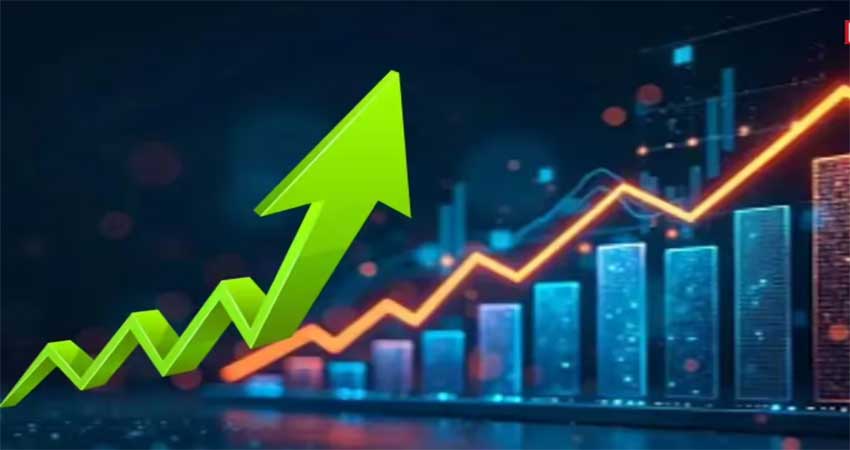 रिलायंस, आईसीआईसीआई बैंक में लिवाली से सेंसेक्स 374 अंक चढ़ा