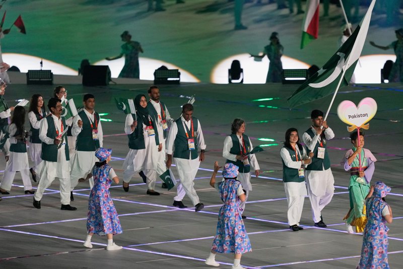 रंगारंग उद्घाटन समारोह के साथ एशियाई खेलों का आगाज, 11 हजार खिलाड़ी दिखाएंगे दम