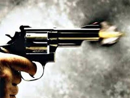 क्लेमेनटाउन में पति ने पत्नी को गोली मारी, मौत के बाद फरार